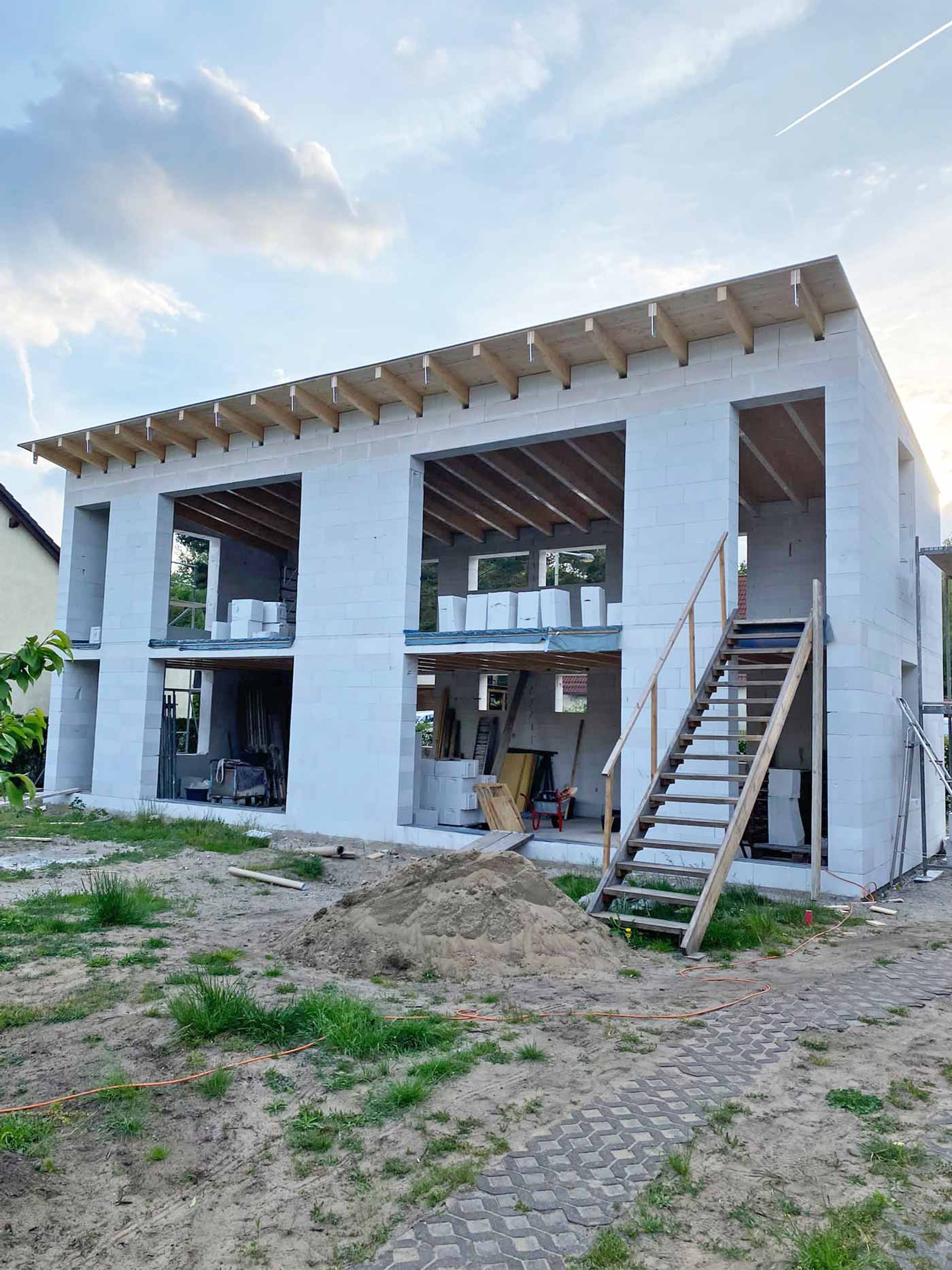 STUDIOKUBIK-studio-kubik-architektur-architecture-berlin-two-family-house-semi-detached-house-baustelle3